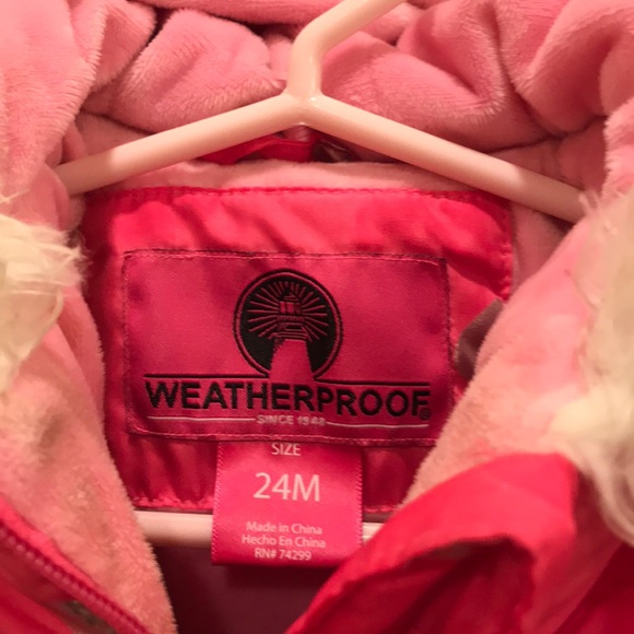 Snow jacket - Picture 2 of 4